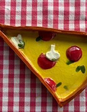 Handgemaakte keramische tapasschaal kleurrijk workshop Hello Mojo Heule - Kortrijk